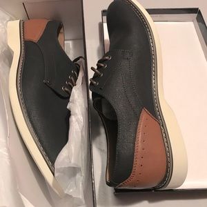 Men Shoes, Size 10,Black/Brown, Designer MADDEN